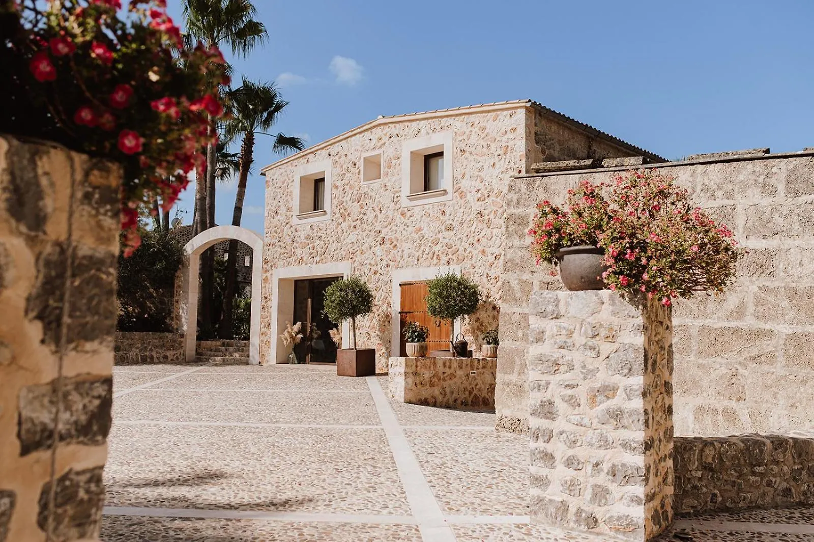 Sa Talaia Blanca Villa Muro Spanje