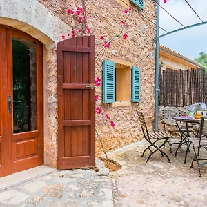  Villa Pina